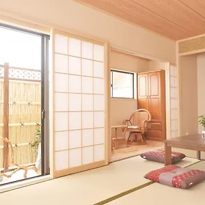 https://villa-osakajo.hotels-osaka.net